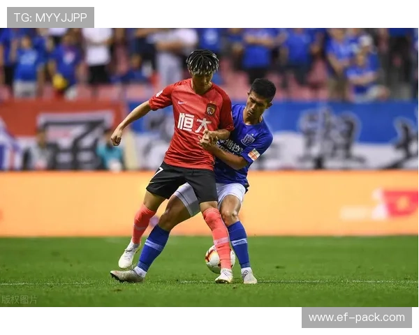 奥纳纳：从霍芬海姆梯队到汉堡主力的早期生涯解析