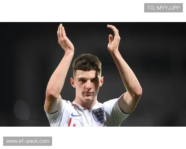 赖斯从防守型中场到全能B2B中场的角色进化解析